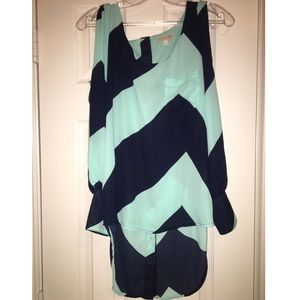 Tiffany & Navy Blue Patterned Top